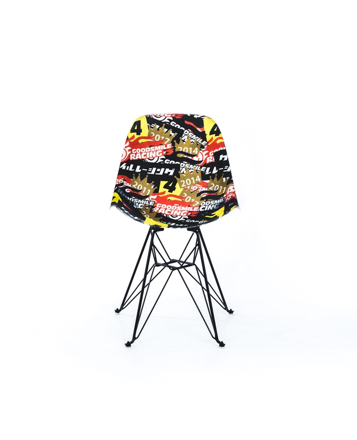 GOOD SMILE RACING X MODERNICA Case Study Furniture® Side shell Eiffel – Livery