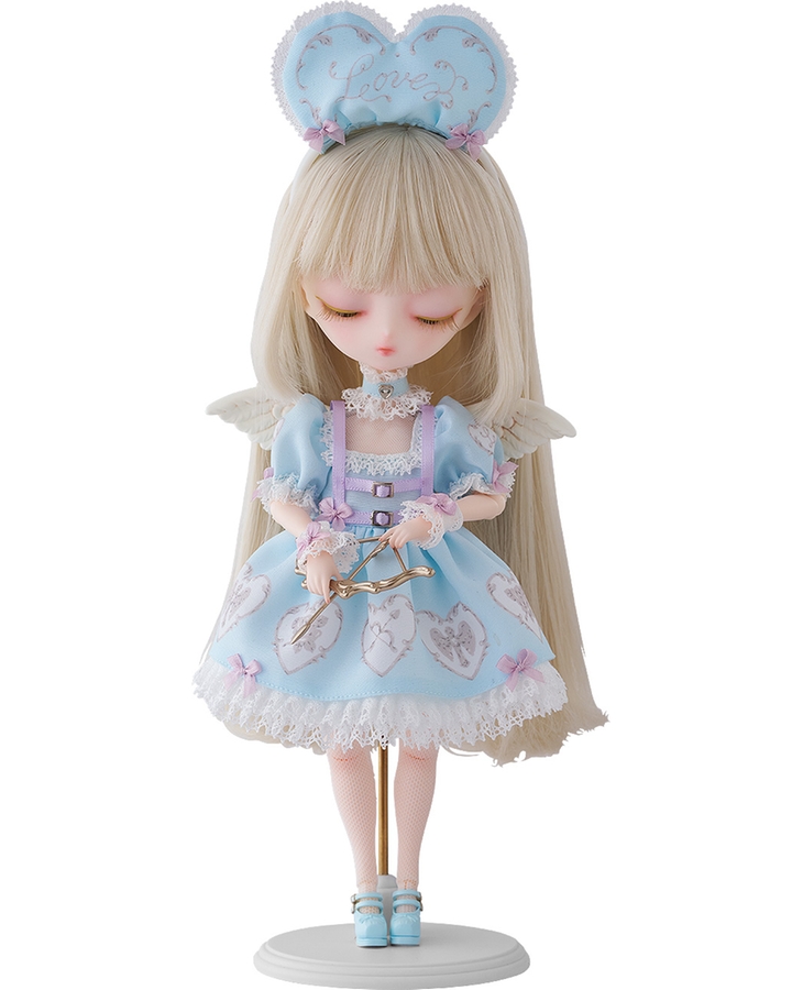 Harmonia bloom Seasonal Doll pétale