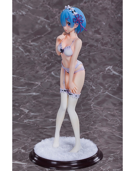 rem lingerie